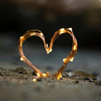 गुंतलो मी तुझ्या मैफिलीत असा