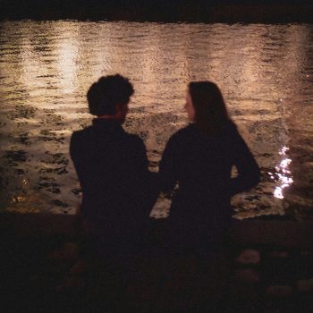 लिहून ठेवले होते कुठेतरी आपले मिलन