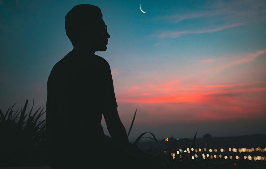 रमलो तुझ्यातच आठवणींचे घोट पिऊन  