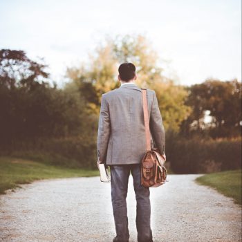 ben-white-FN_6Zd81XMg-unsplash रीत ही होऊन बसली जगण्याची