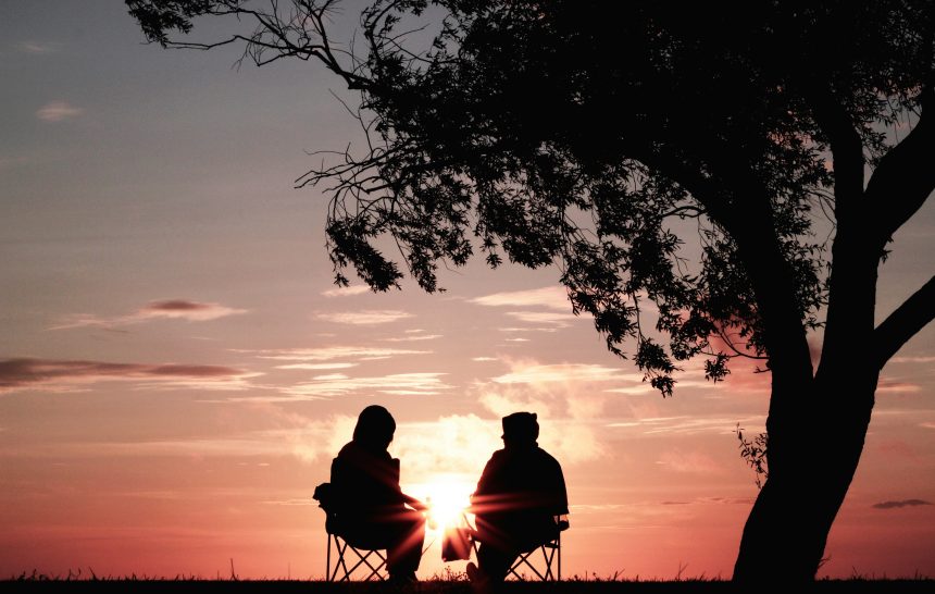 जुळले का ऋणानुबंध कुणाशी